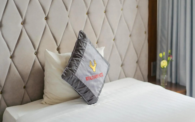 Royal Charm Hotel