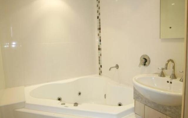 Allamanda U2, - Awesome Location -