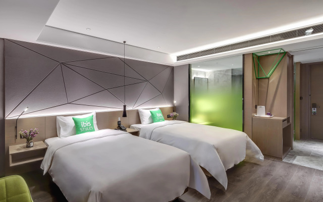 Ibis Styles Nanjing South Railway Station North Sq