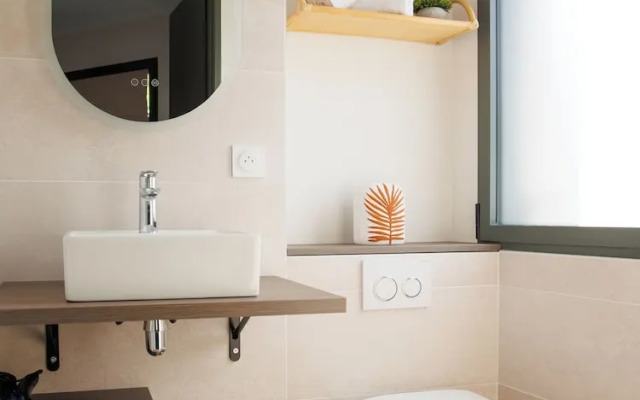 Appart'hôtel Le Corot - Accès Autonome