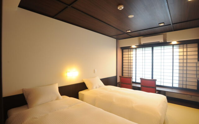 Kyoto Takasegawa Bettei