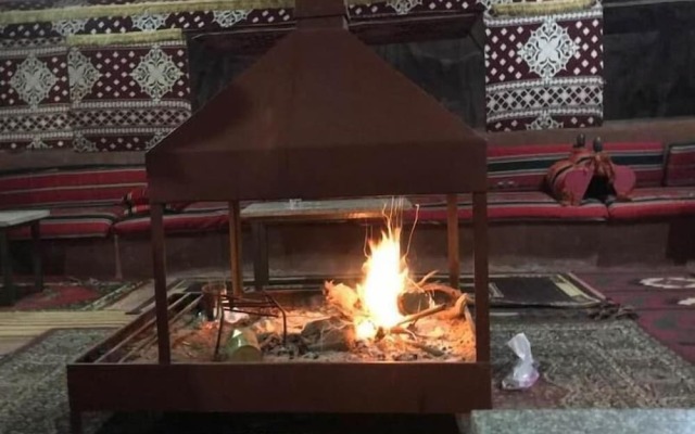 Wadi Rum castle camp