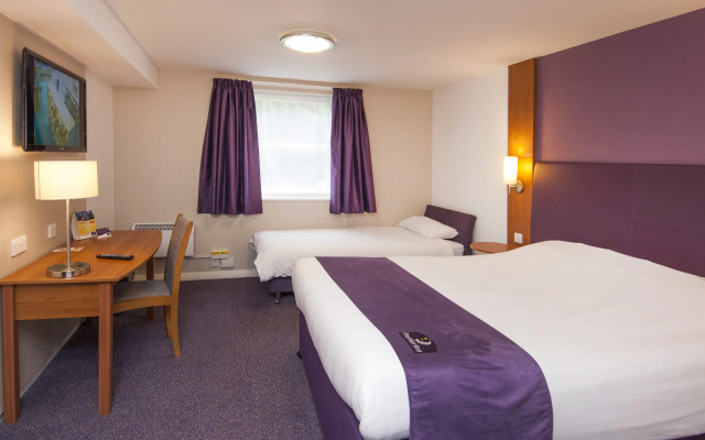 Premier Inn  Bradford South