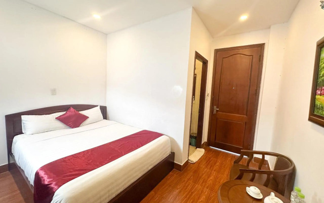 White Horse Hotel & Restaurant