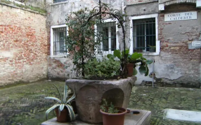 Corte Calderer apartments