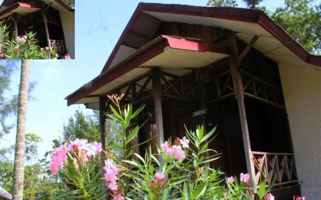 Gapang Beach Resort