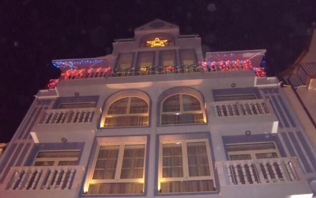 Thomas Palace Apartments