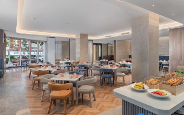 Holiday Inn Express Qingdao Shibei by IHG