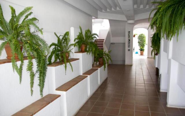 Luxury 1 Bedroom Apartment Next To The Casino