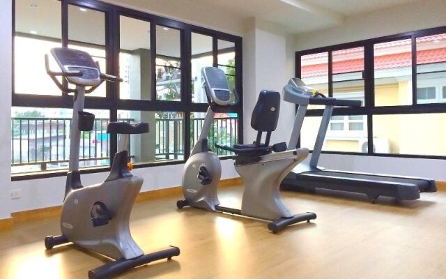 In Clover Apartment Bangsaen