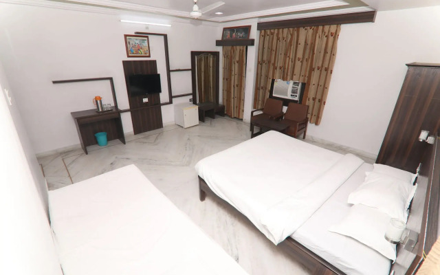 Hotel Garden View Nathdwara Pure Veg