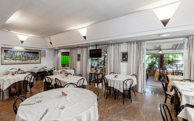 Hotel Tevere