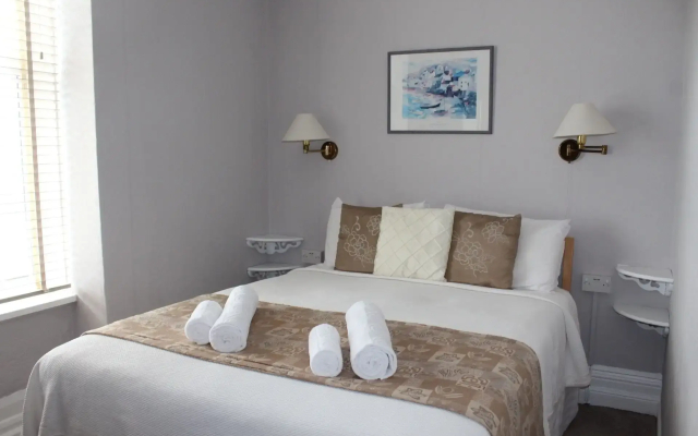 Housel Bay Hotel