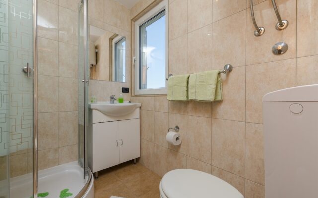 Apartments Sinisa