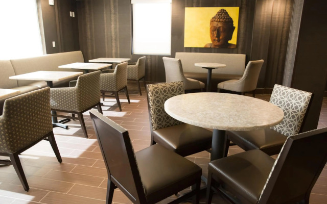 Best Western Premier NYC Gateway Hotel