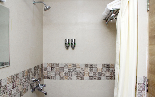 Vinayaga by Poppys  Kumbakonam