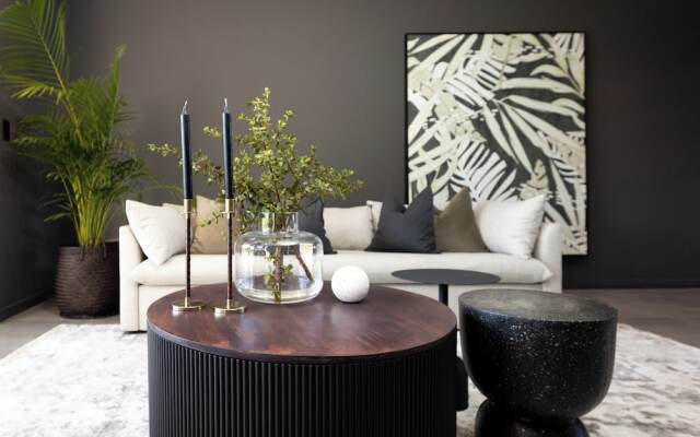 The Woods Luxury Homes - Elaleni Estate