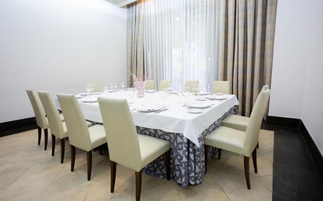 Sercotel Las Artes Pinto