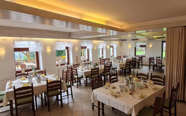 Waldquelle Hotel Restaurant