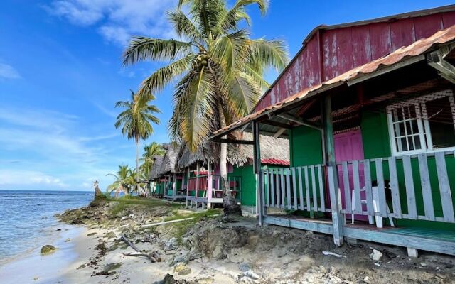 Enjoy San Blas Diablo Island