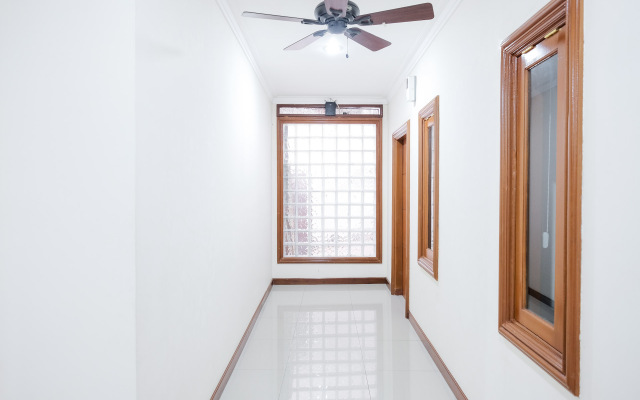 Wisma Delapan