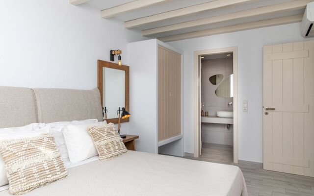 Mythology Naxos Villas & Suites