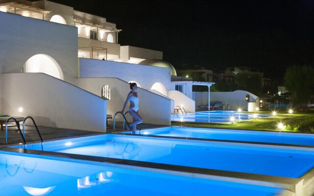 Lindos Sun