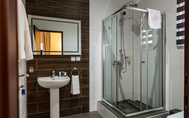 Gyamfuaa Court Apartments