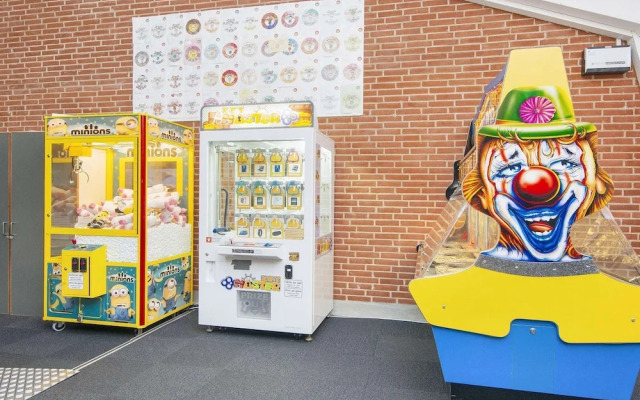 10 Person Holiday Home on a Holiday Park