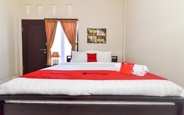 RedDoorz Plus near Jalan Imam Bonjol Denpasar