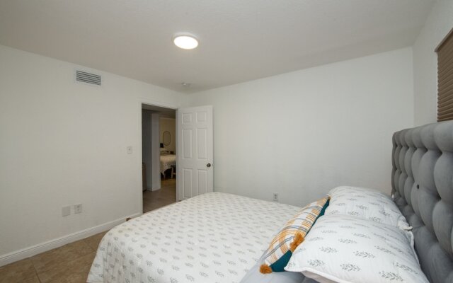 Renzzi Wynwood House