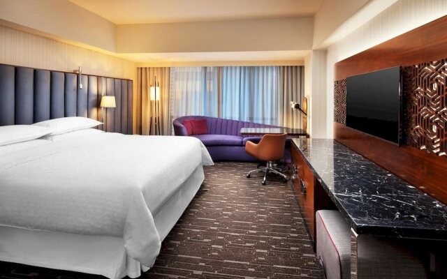 Sheraton Grand Los Angeles