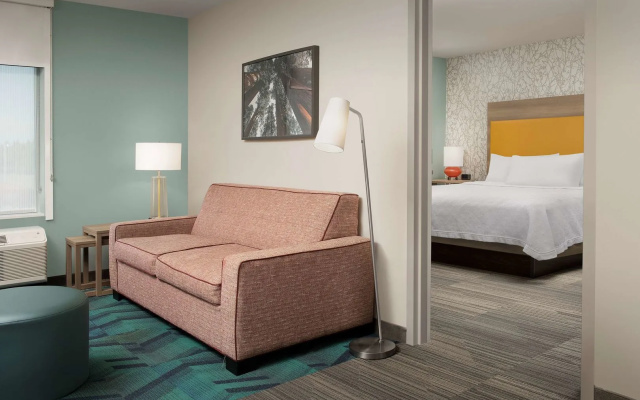 Home2 Suites by Hilton Clovis Fresno Airport