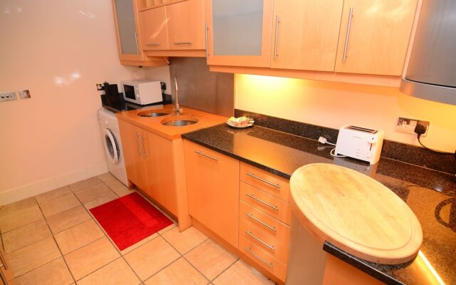Apartment Wharf - Millharbour