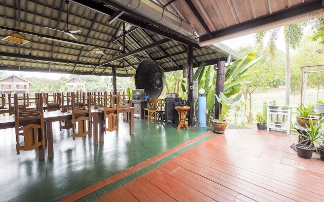 OYO 920 Saensukkho Hotel And Resorts