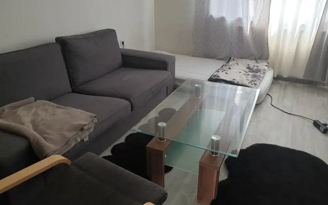 Charming Gelsenkirchen Apartment With Central Heating