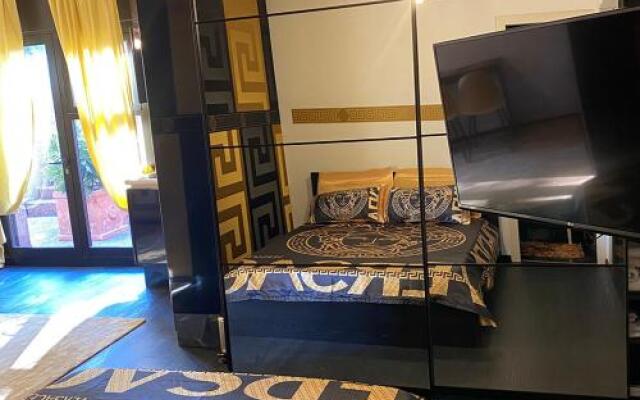Studio residence near 5* hotel