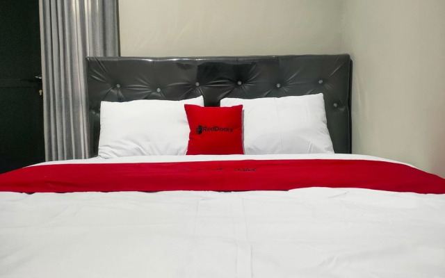 RedDoorz Syariah near Rumah Sakit Soewandhie