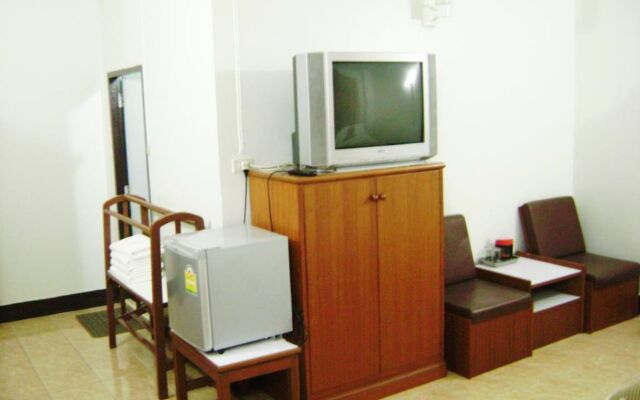 Tokyo Hotel Korat
