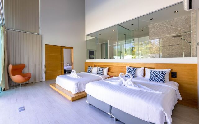 Large Private Pool Villa with 7 BR 7B