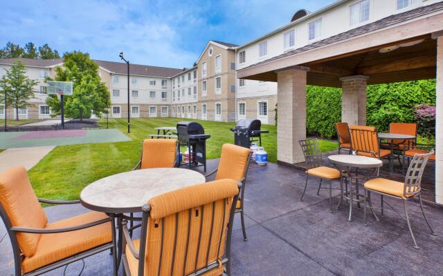 Staybridge Suites Cleveland Mayfield Heights Beachwood by IHG