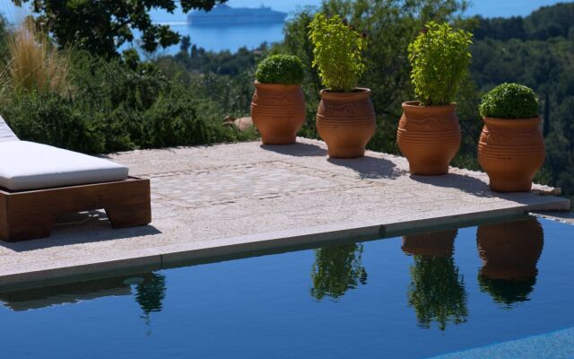 Sinium Luxury Villas
