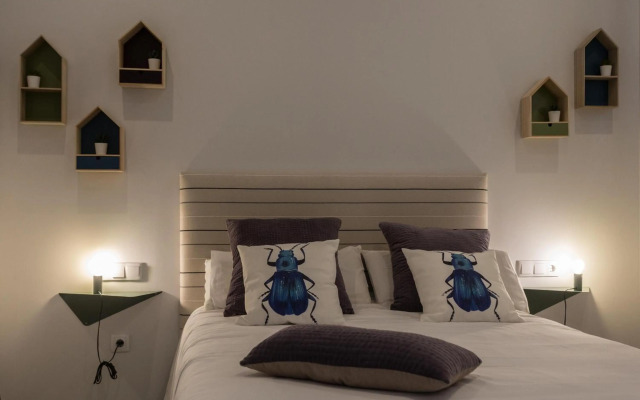 TRIA NOMINA Apartamentos Turísticos