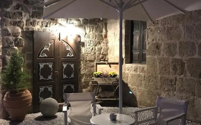 Saint Artemios Hotel and Oriental Suites