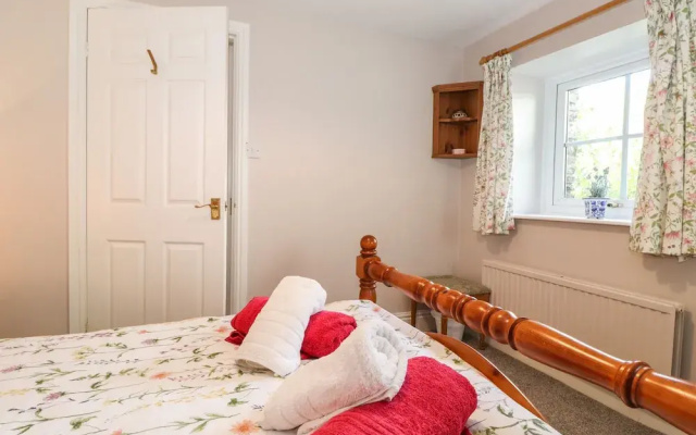 Bakers Yard Cottage