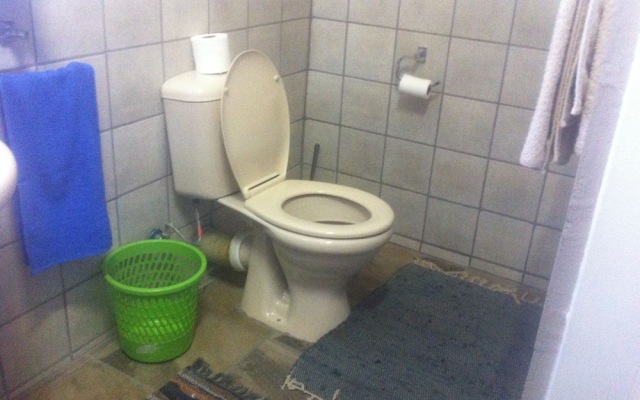 Ditlhapi Guest House