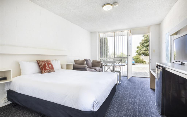 The Mulgrave Motel