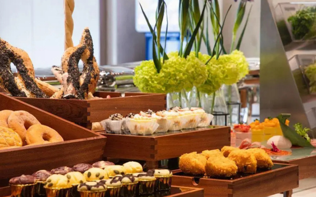 Hampton by Hilton Wuhan Sixin