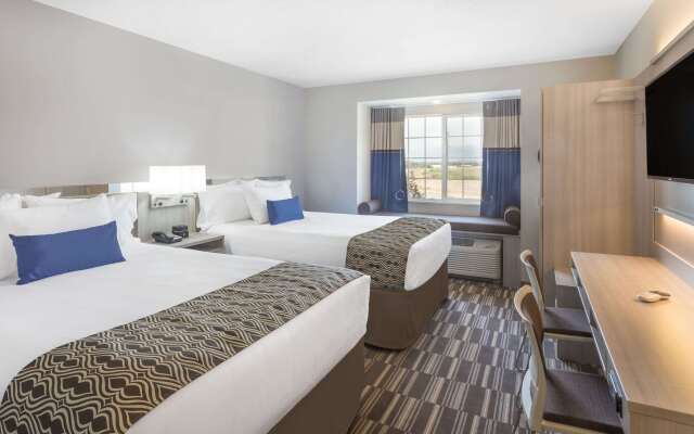 Microtel Inn & Suites by Wyndham Springville/Provo