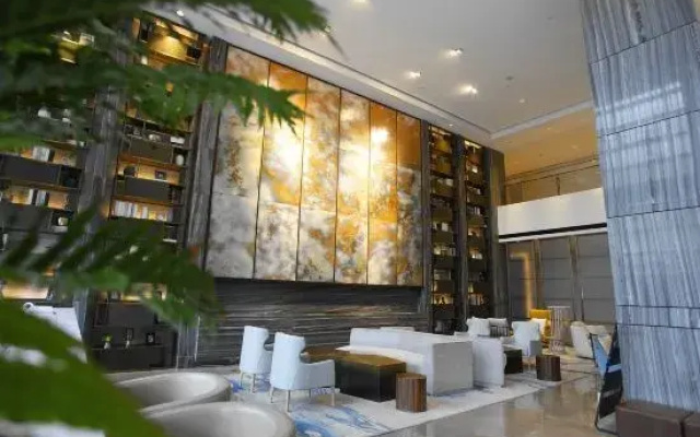 Carlstun International Hotel